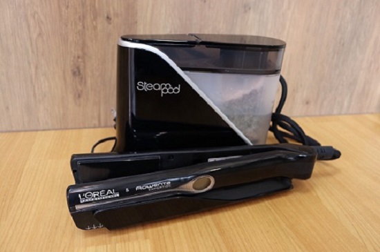 LOREALロレアルプロフェッショナルSteampodスチームポッドヘアアイロン Steampod Flat Iron and Hair Styler - L'Oréal Professionnel