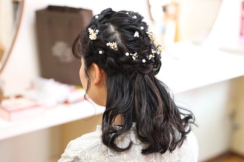 編み込みヘアーのお客様　　｜　　沼津市　しもやま美容室